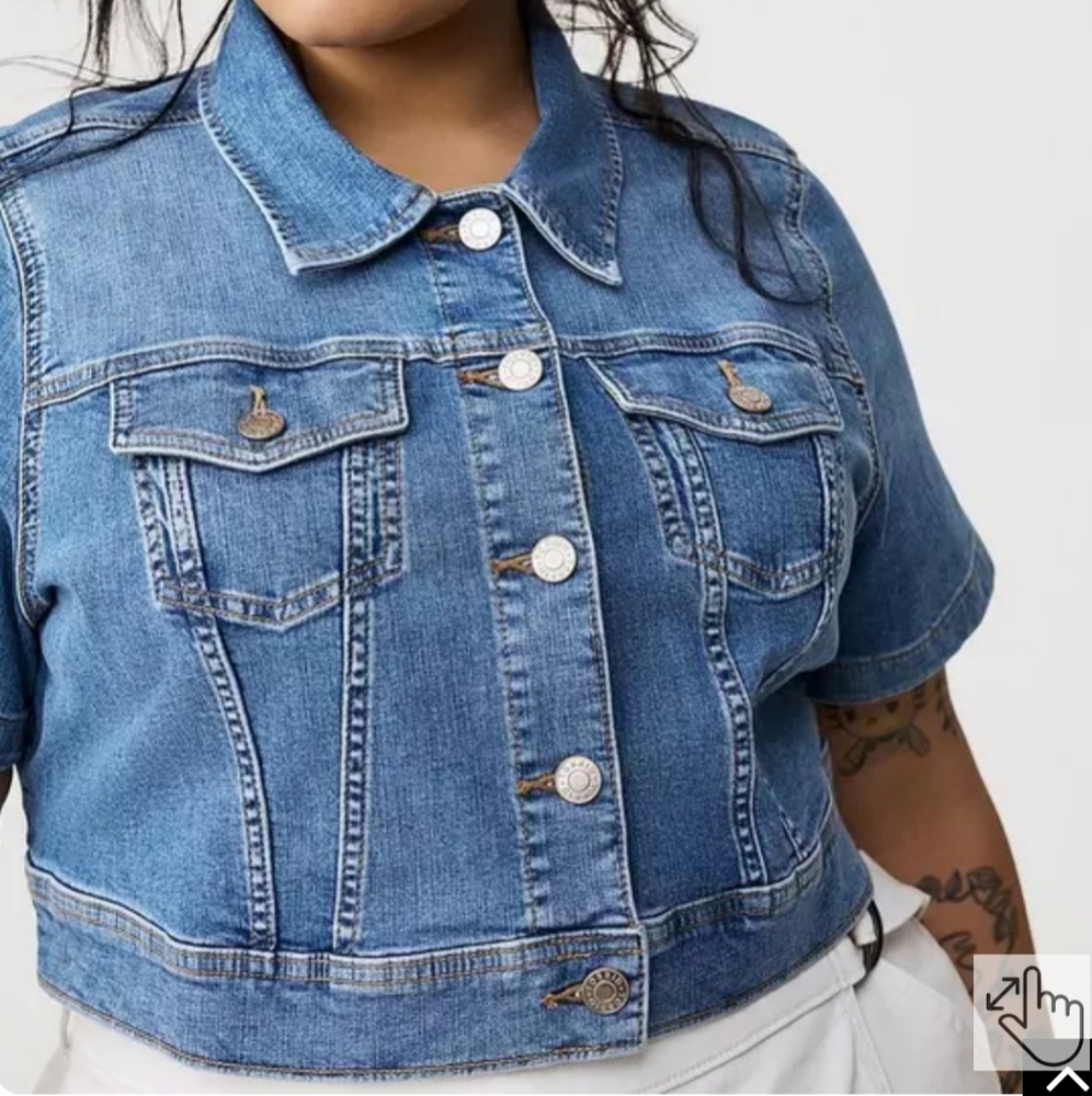 Torrid Blue Denim Shirt Sleeves Cropped Jacket Size 1XL